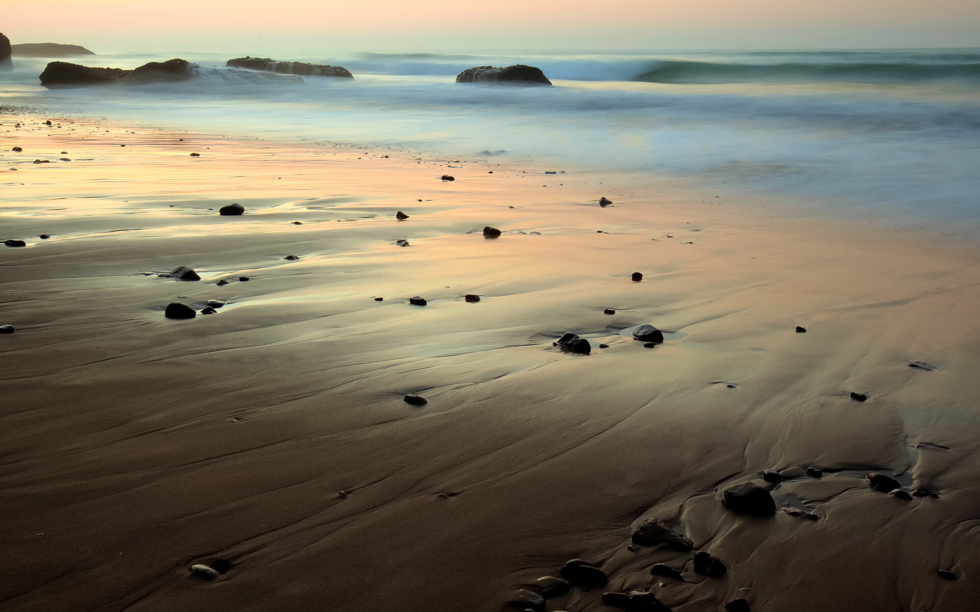 当绿茵与硬木共舞，意甲焦点战与凯尔特人加时奇迹的双重奏