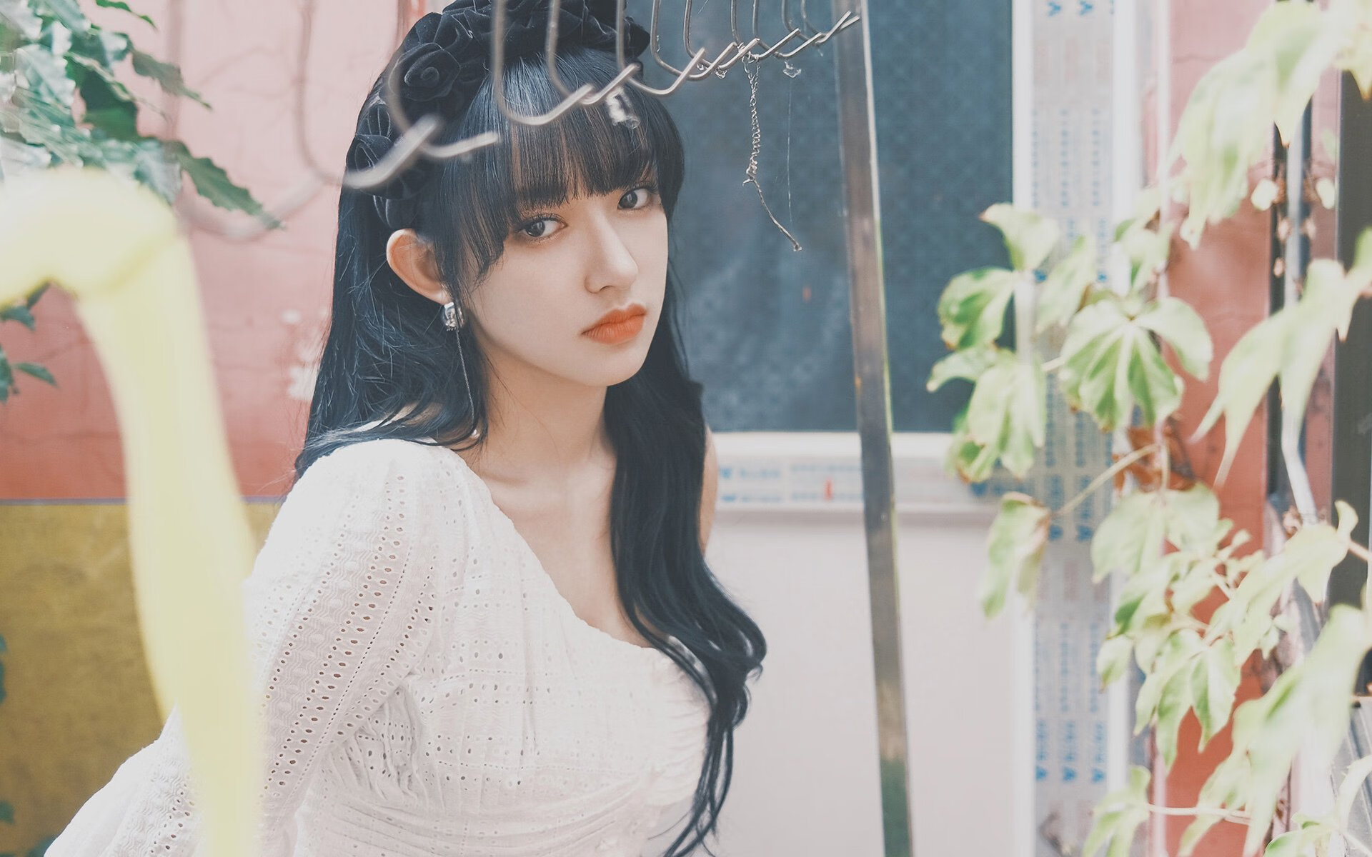 唯一性的体育盛宴，西甲德比与勇士末节神话