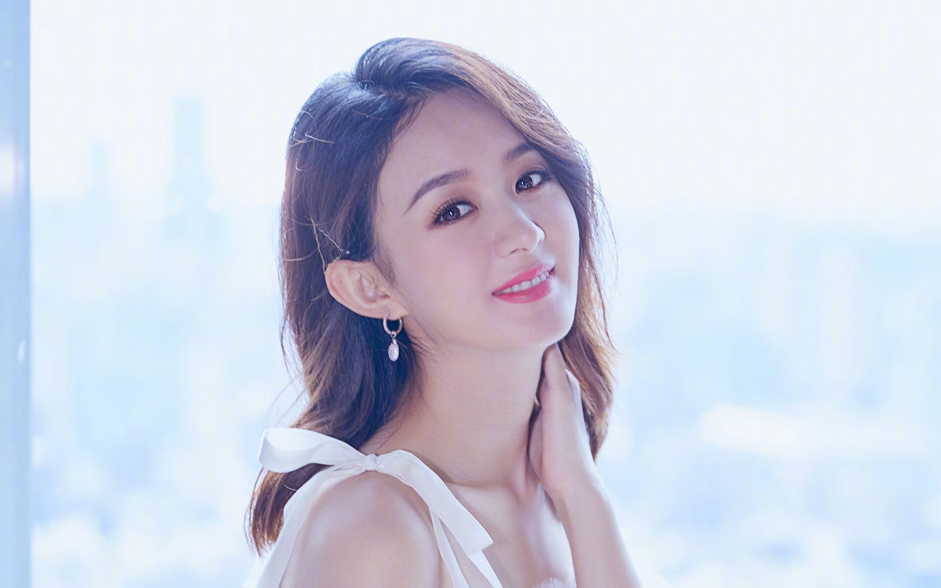 战术板与地缘图,NBA总决赛的攻防艺术与葡萄牙对马里的战略布局